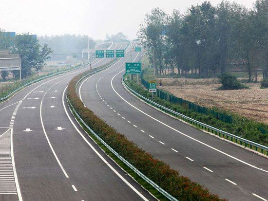 山西長(zhǎng)臨高速公路建設(shè)項(xiàng)目全面開(kāi)工